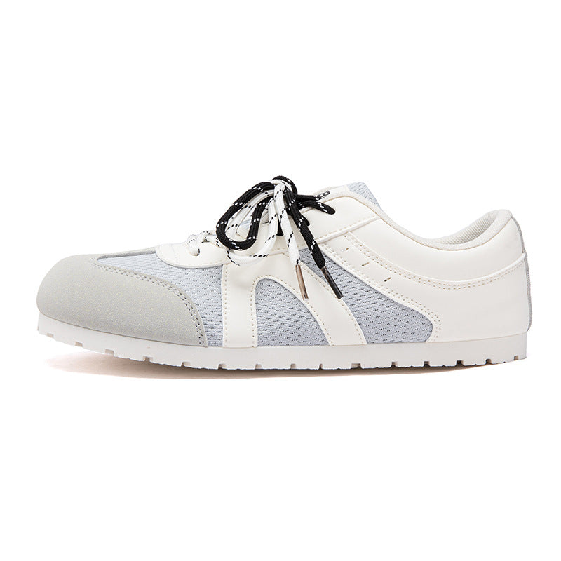 Dame Sneakers i sporty-elegant design med åndbar overfladestruktur og skridsikker sål Stilla