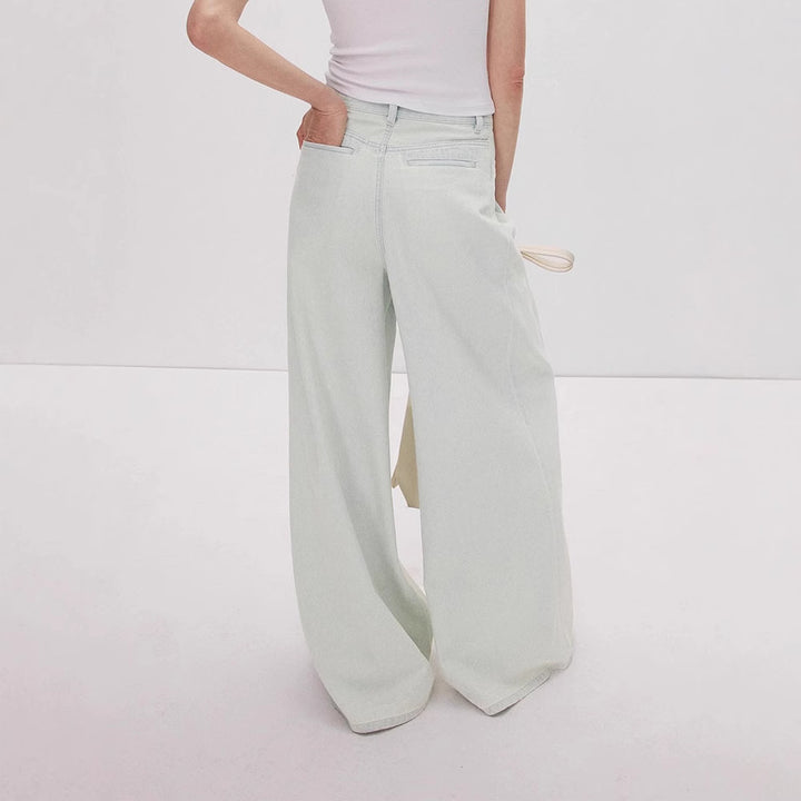 Dame vidde High-Waist Jeansbukser med elegant fold og åndbart denim Stilla