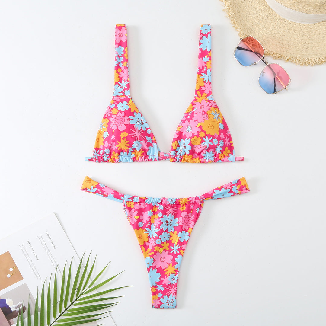 Femme Justerbar Triangle-Bikini-Sæt med Rynke-Detaljer Stilla