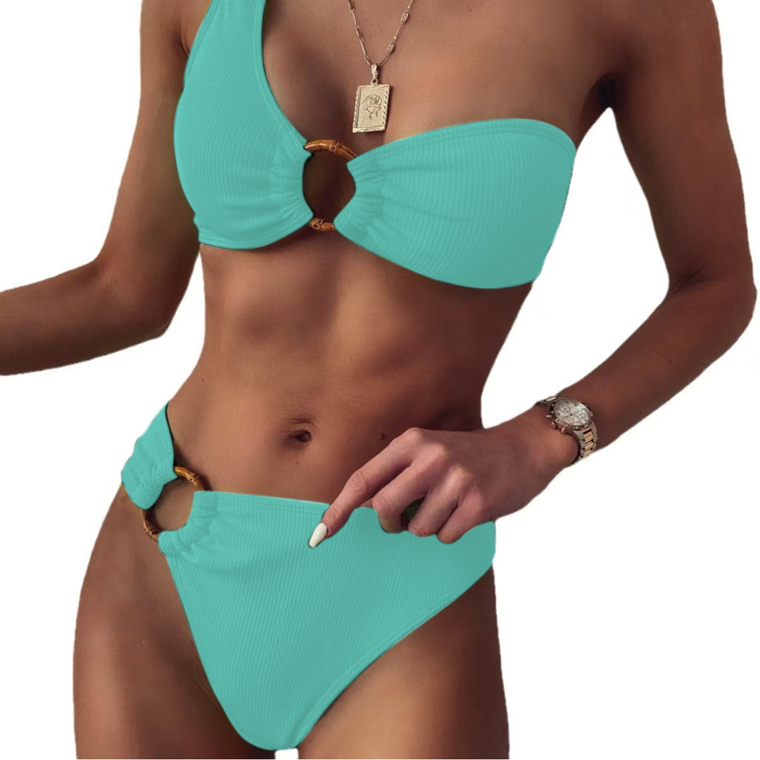 Dame Stilfuld Triangel-Bikini med gyldne detaljer Skovae