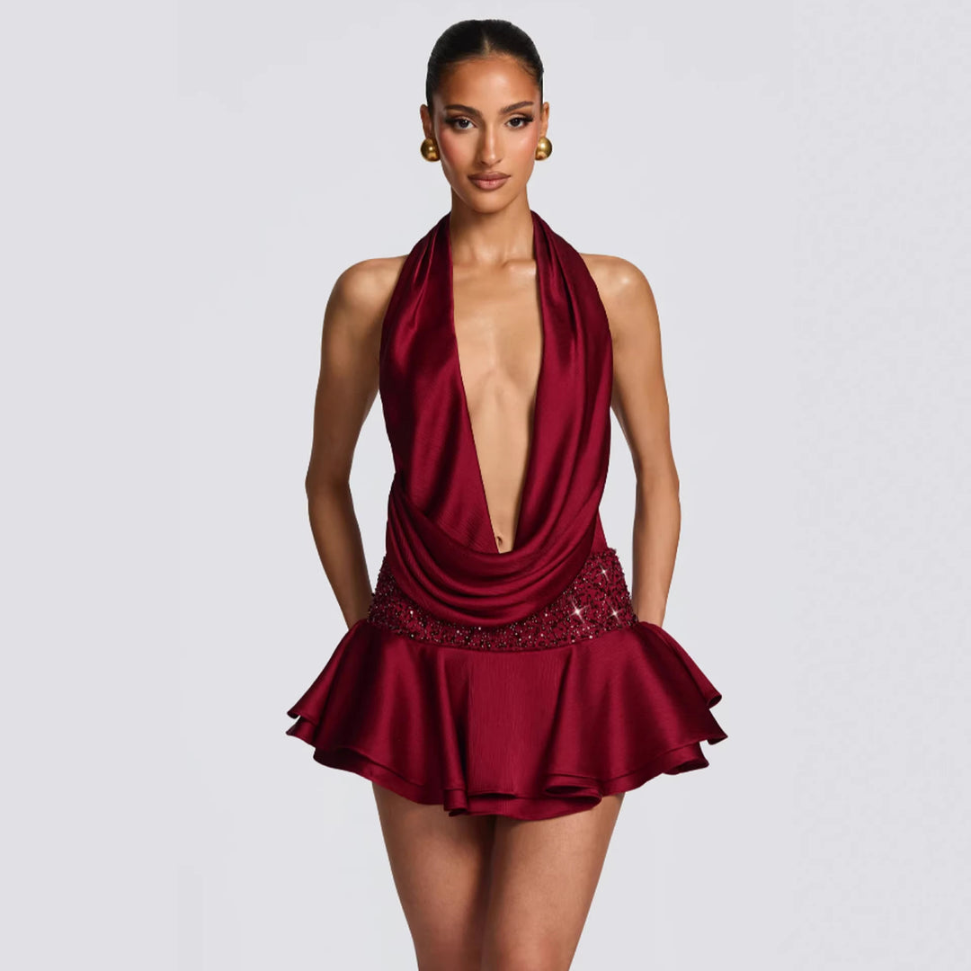 Kvinders elegante omslagskjole med dyb V-hals og flagrende skirt