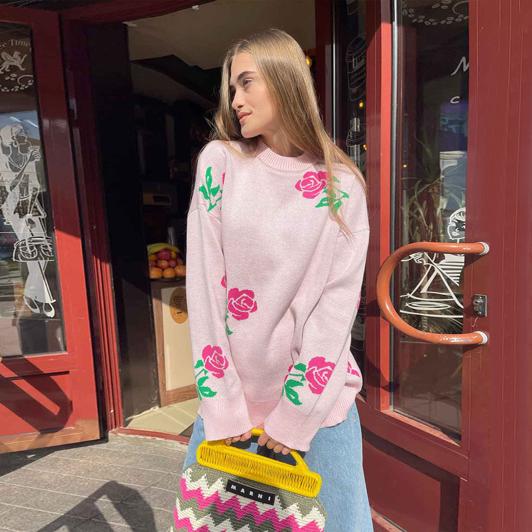 Kvindernes mønstrede strikkede sweater med blomstermotiv og løs pasform Stilla
