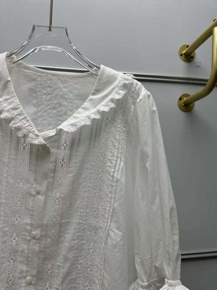 Dame Uigennemsigtig Bluse med romantiske Spidsindsatser og voluminøse Puffærmer Stilla