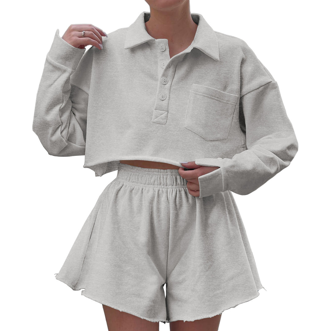 Dame cropped Poloshirt og shorts sæt med afslappet snit og praktiske lommer Stilla