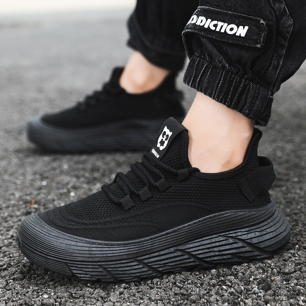 Dame lette og fleksible sneakers med åndbart overmateriale og skridsikker sål Stilla