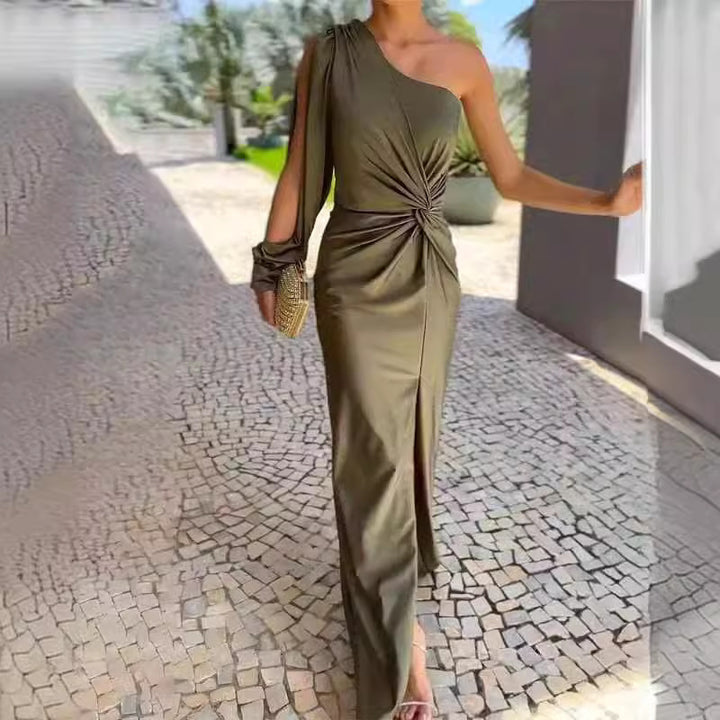Dame elegant maxikjole med asymmetrisk snit og slids Stilla
