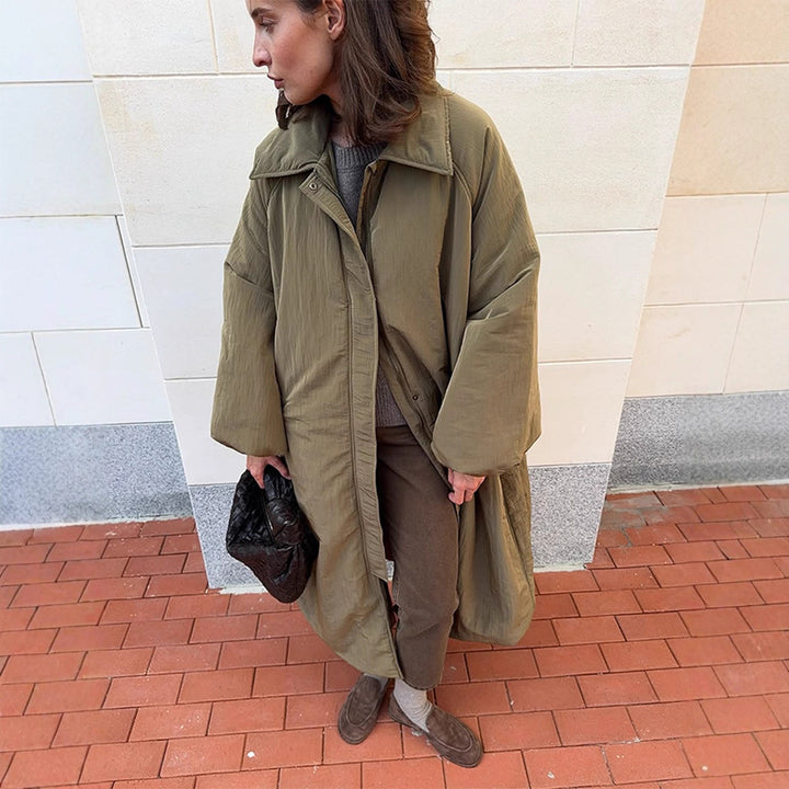 Dame Oversized Steppjakke med elegant snit og praktiske lommer Stilla