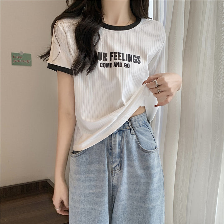 Femme Relaxed Fit Grafik T-Shirt med ribbet tekstur Stilla