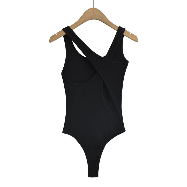 Dame Sporty bodysuit med asymmetrisk strop-design og høj kvalitets strækmateriale Stilla