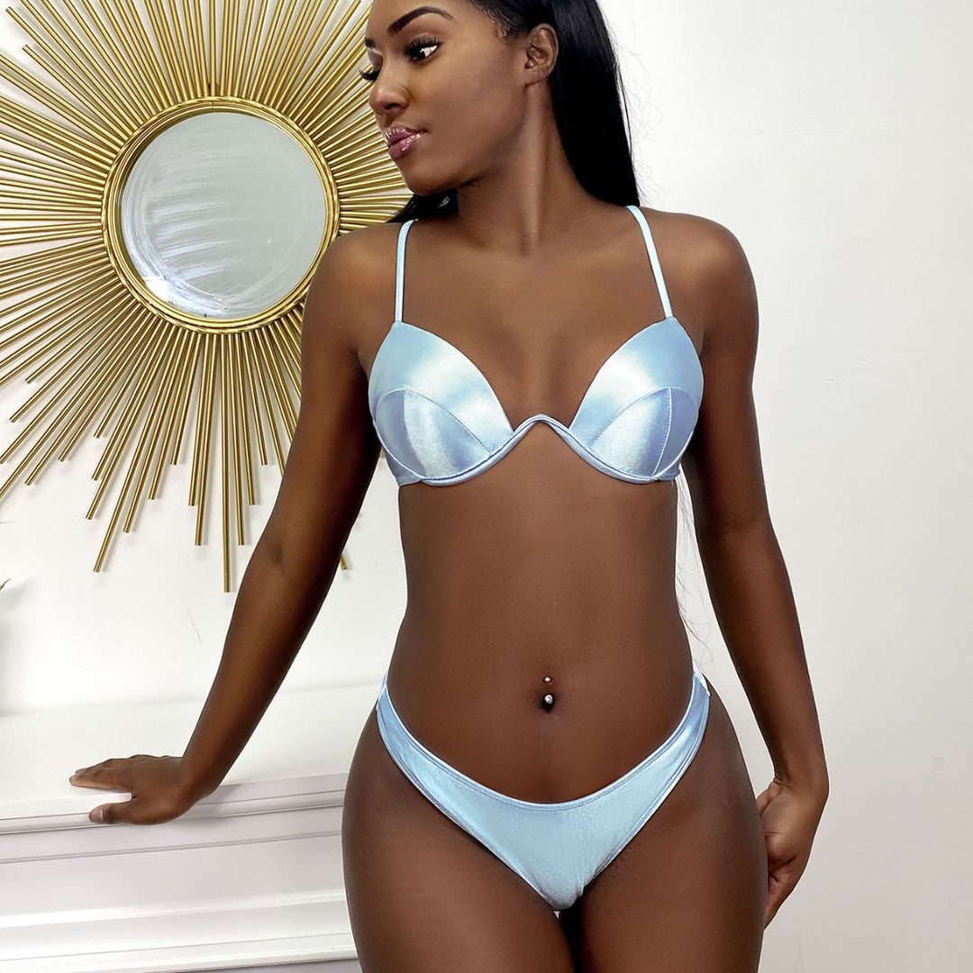 Dame Push-Up-Bikini med skinnende kopper Skovae