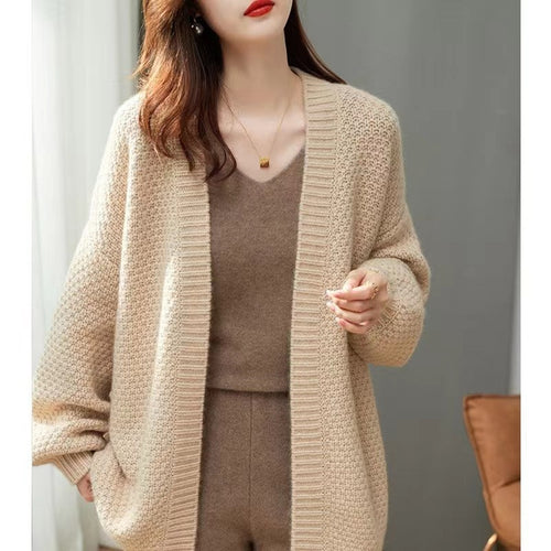 Kvinders afslappede strik cardigan med oversize snit og specielle teksturer Stilla