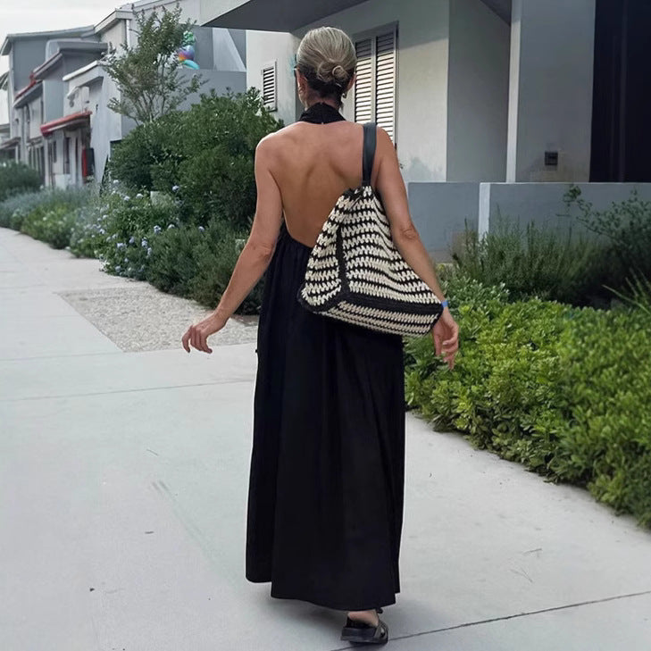 Dame maxikjole med off-shoulder design og elegant snit Stilla