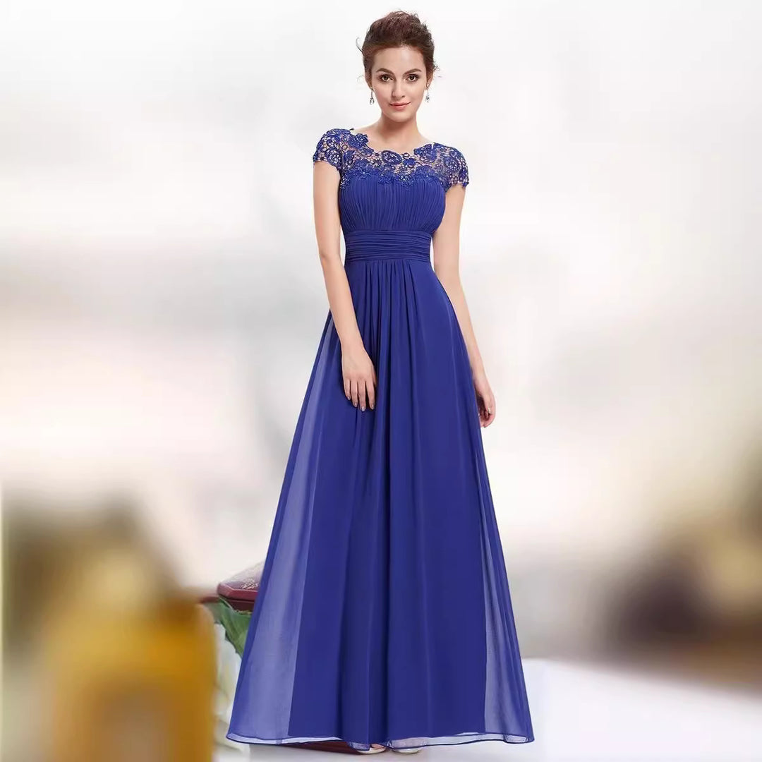 Dame Elegant Maxi Kjole med Blonde Top og Flydende Nederdel
