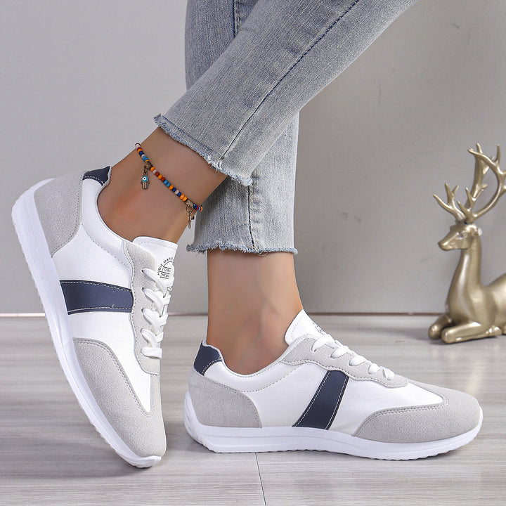 Dame Sporty Sneakers med skridsikker sål og åndbart overmateriale Stilla