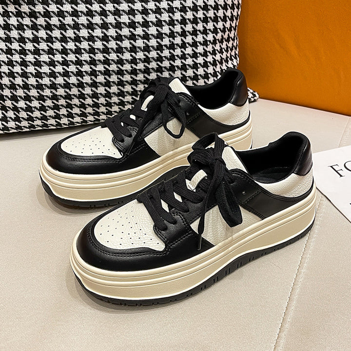 Dame Plateau Sneakers med innovativ sålekonstruktion og åndbar overfladeteknologi Stilla