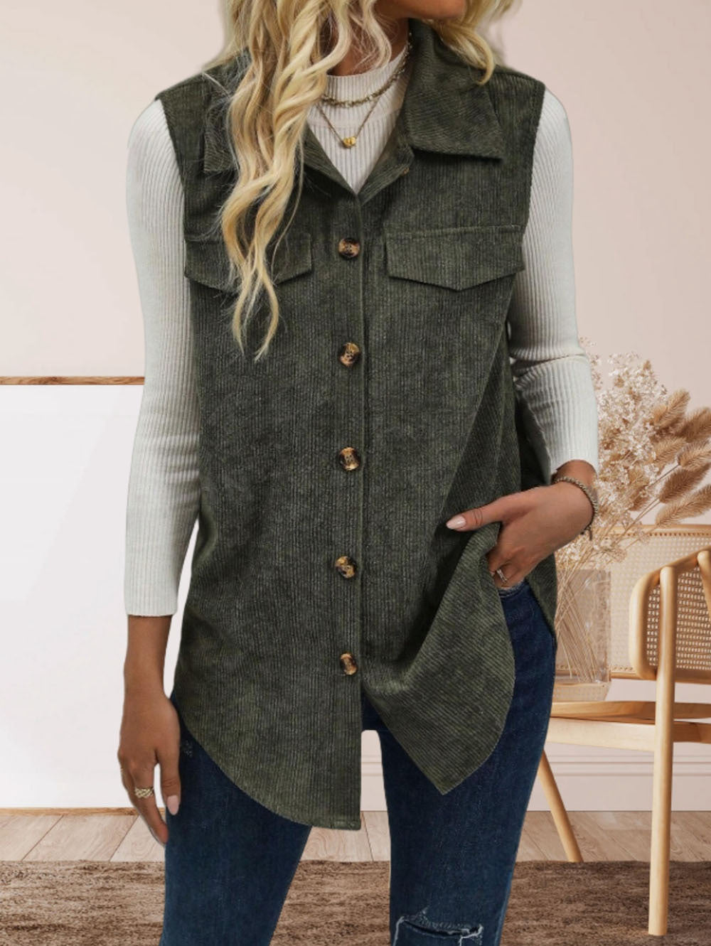 Dame casual vest med knapdetaljer og to påsyede lommer Stilla