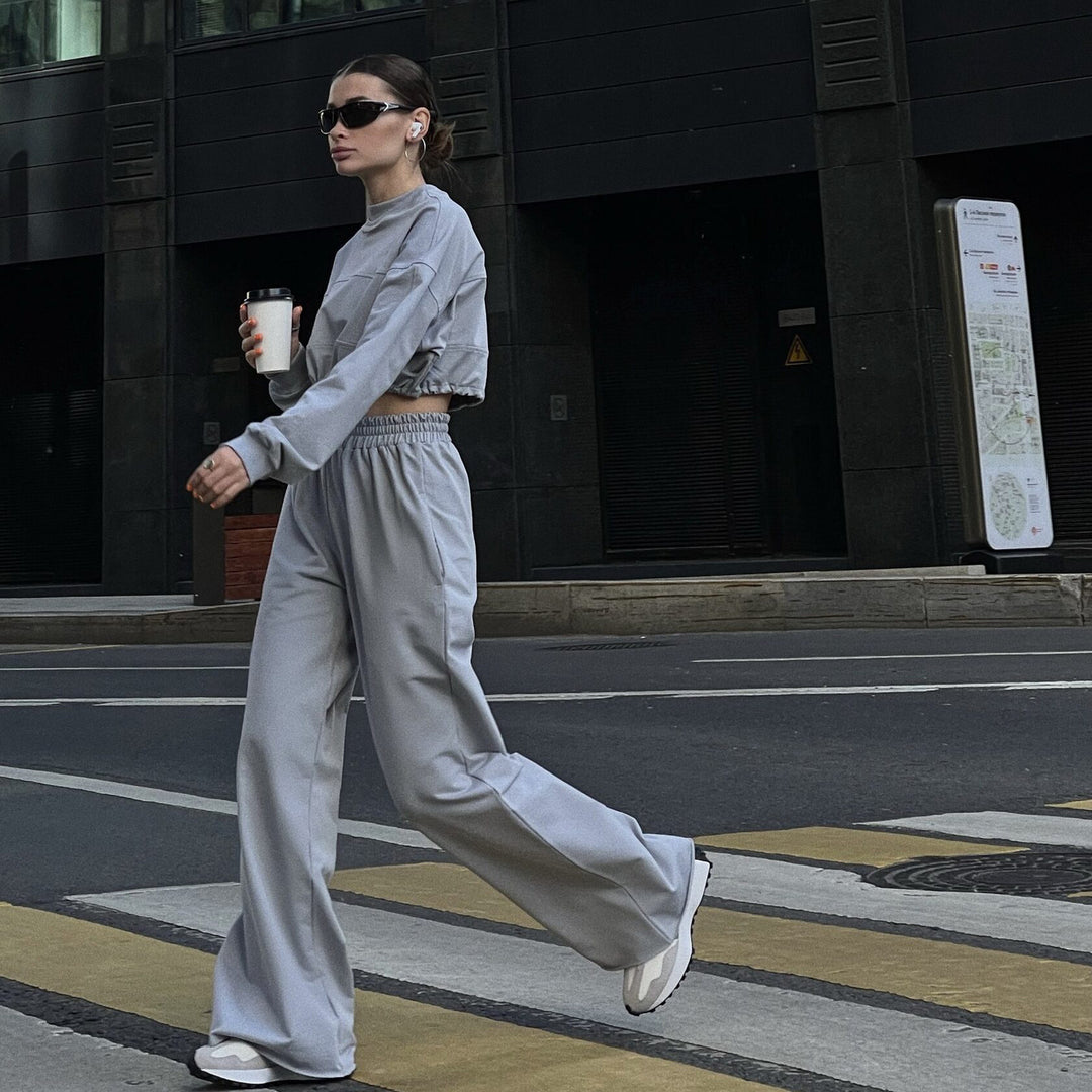Kvindernes trendy cropped sweatshirts og brede bukser sæt Skovae