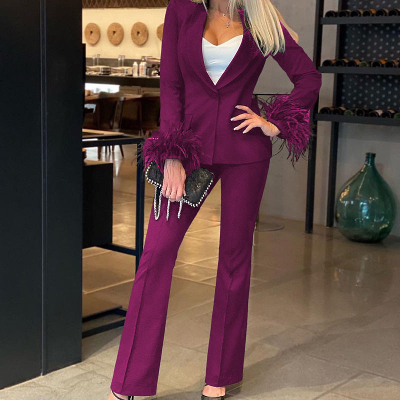 Dame Elegant Blazer-sæt med fjer og smal pasform Stilla