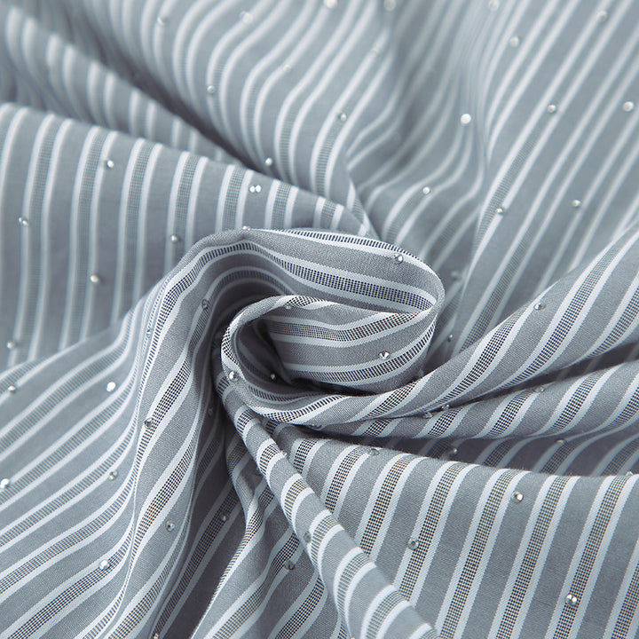 Dame Oversized Skjorte med stribet design og brystlomme Stilla