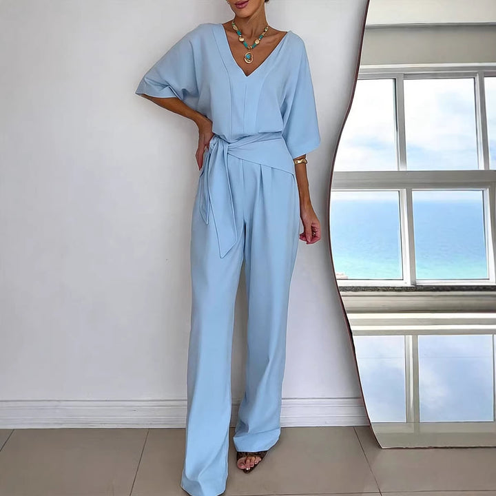 Kvinder Elegant Jumpsuit med skræddersyet snit og omslagssnor Skovae