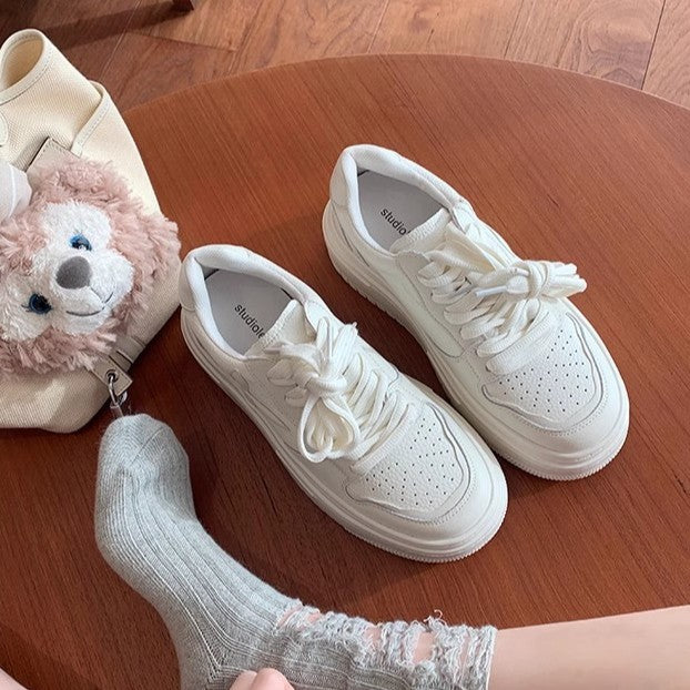 Dame platform sneakers med polstret indersål og stilfuldt design Stilla