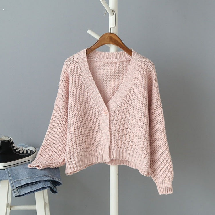 Kvinders chunky strikket cardigan med en løs pasform og dekorativ V-hals Stilla