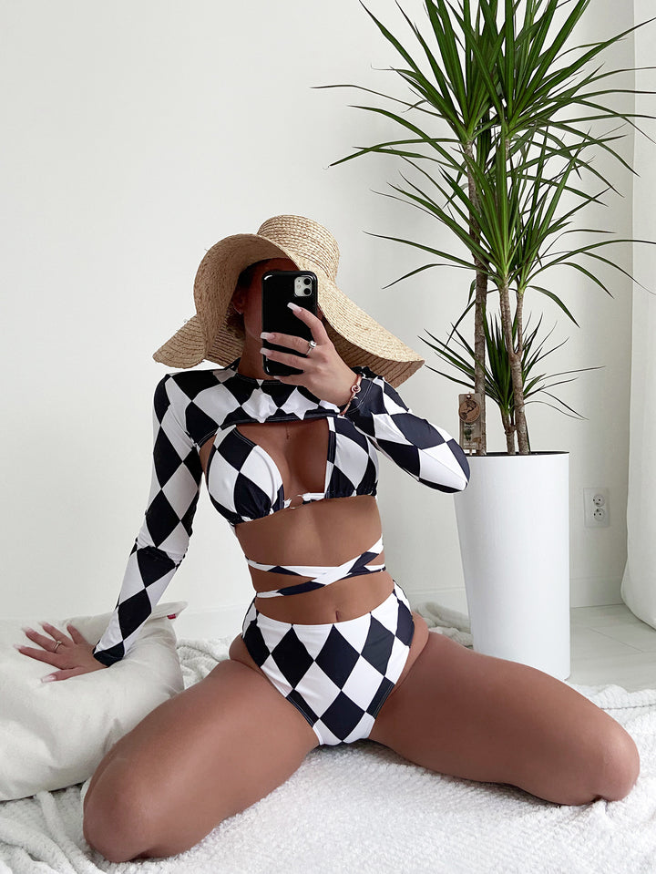 Dame Glamourøs Cut-Out Badedragt med lange ærmer Stilla
