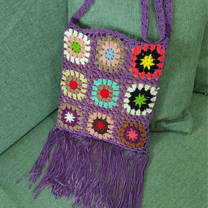 Dame hækle-håndtaske med frynset design og farverigt blomster mønster Stilla