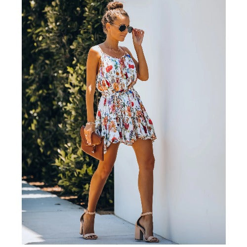 Femme Flirty Floral Sommerkjole med justerbart taljebånd Stilla