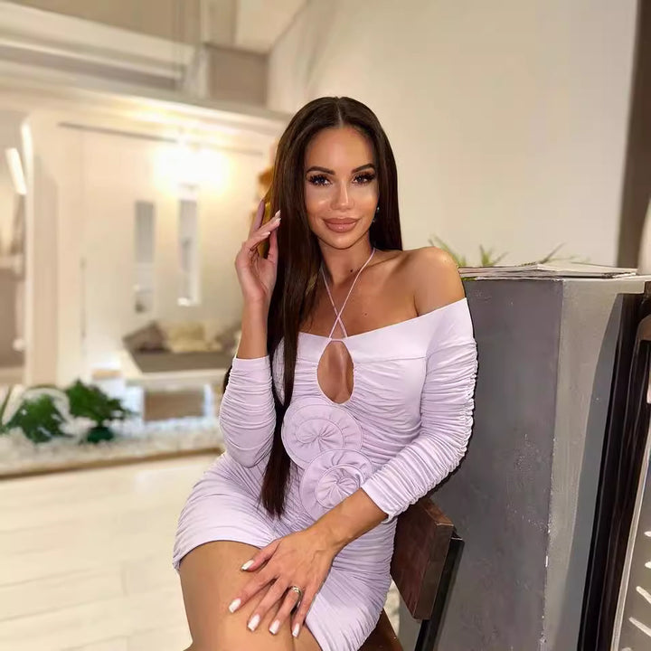 Dame mini-kjole med off-shoulder design og draperinger Skovae