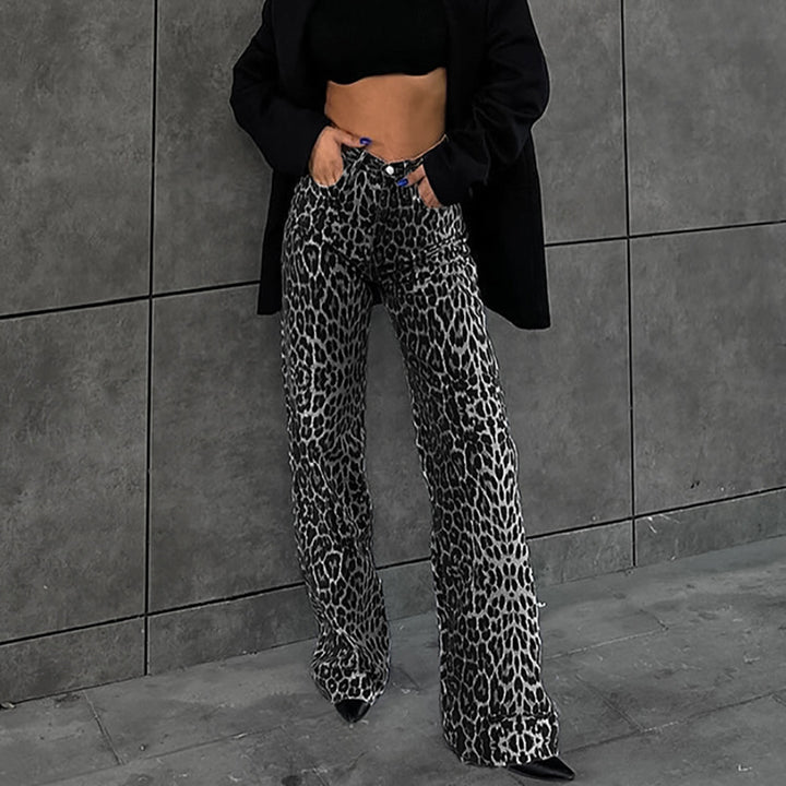 Dame flared jeans med trendy leopardmønster og høj talje Stilla