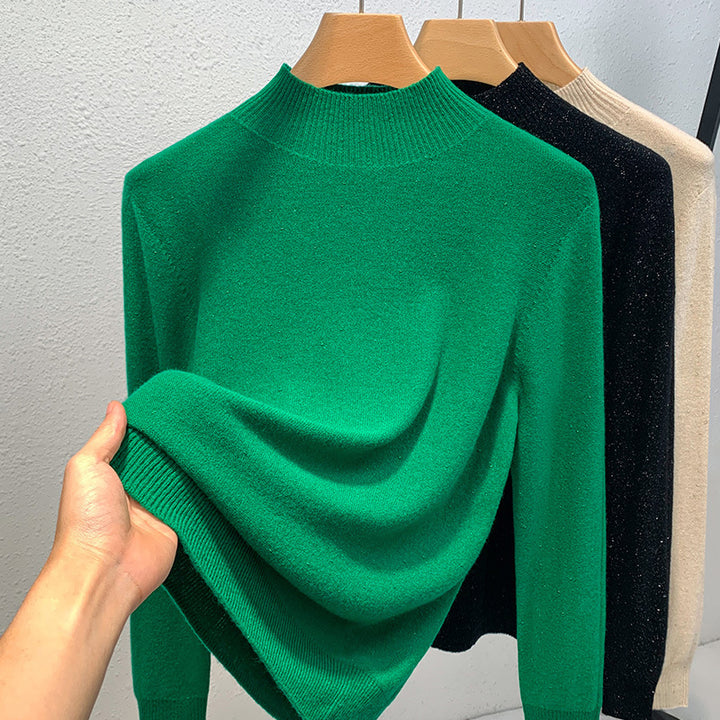 Dame strikpullover med fin glimmergarnstruktur og moderne ståkrave Stilla