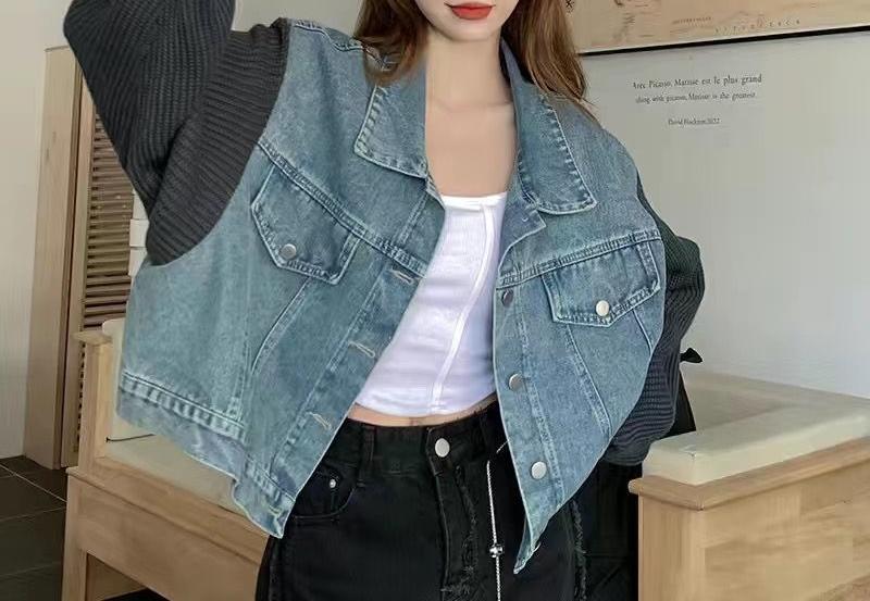 Kvinders oversized denimjakke med strikkelementer Stilla