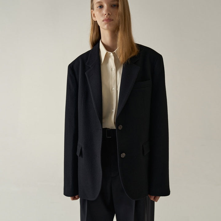 Kvindernes elegante box blazer lavet af kvalitets Stilla stof