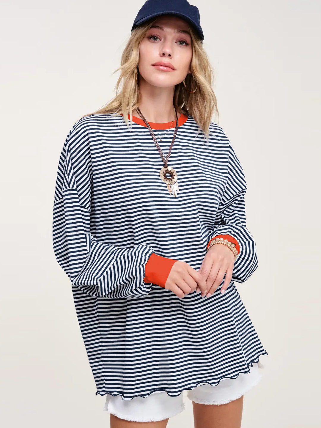Dame Casual stribet oversized sweatshirt med svingende kant og stribede ærmer Stilla