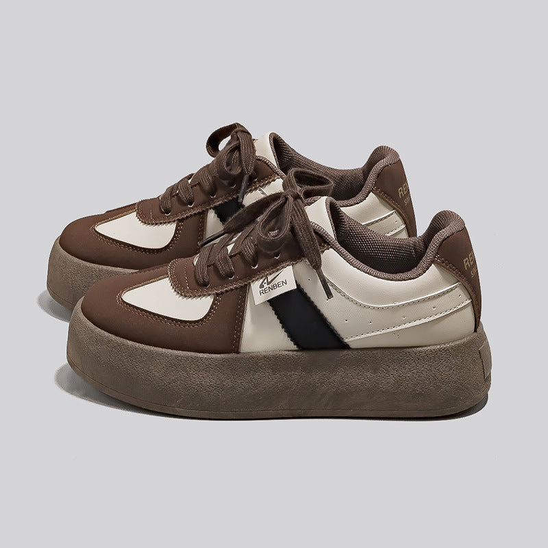 Dame trendy sneakers med skridsikre såler og sportslig dækning Stilla