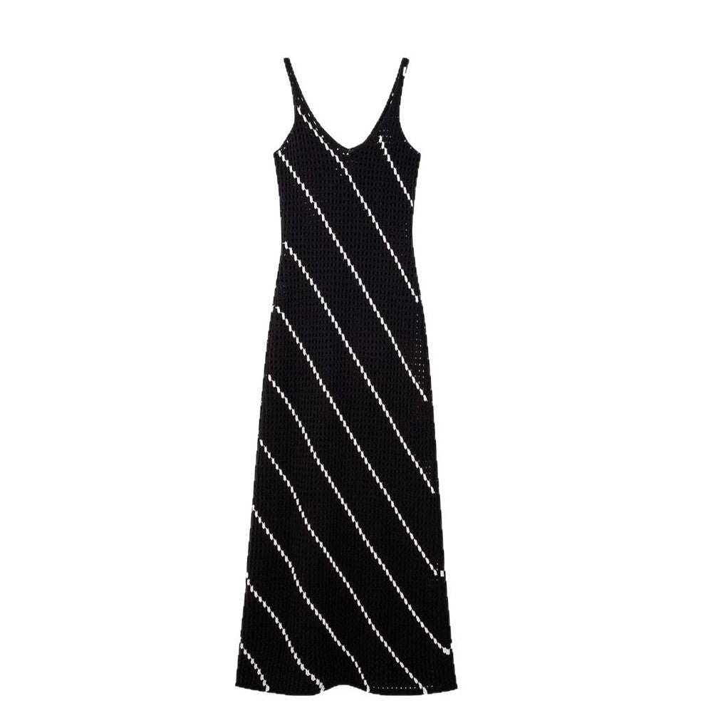 Dame Cropped Strikkjole med geometrisk hulmønster og elegant V-udskæring Stilla