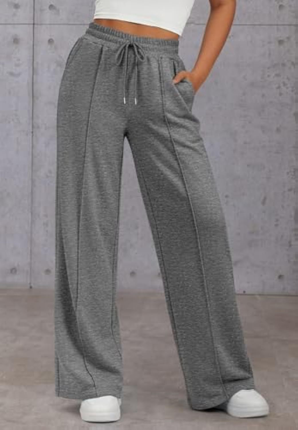 Dame Komfortabel Bred Sweatpants med elastisk talje og praktiske lommer Skovae