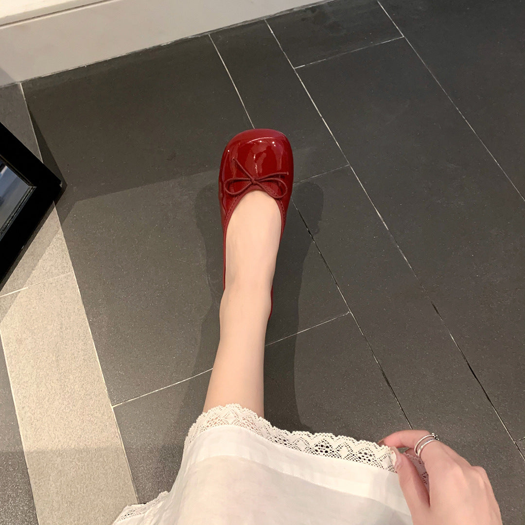 Dame ballerina sko med moderne sløjfedetail Stilla