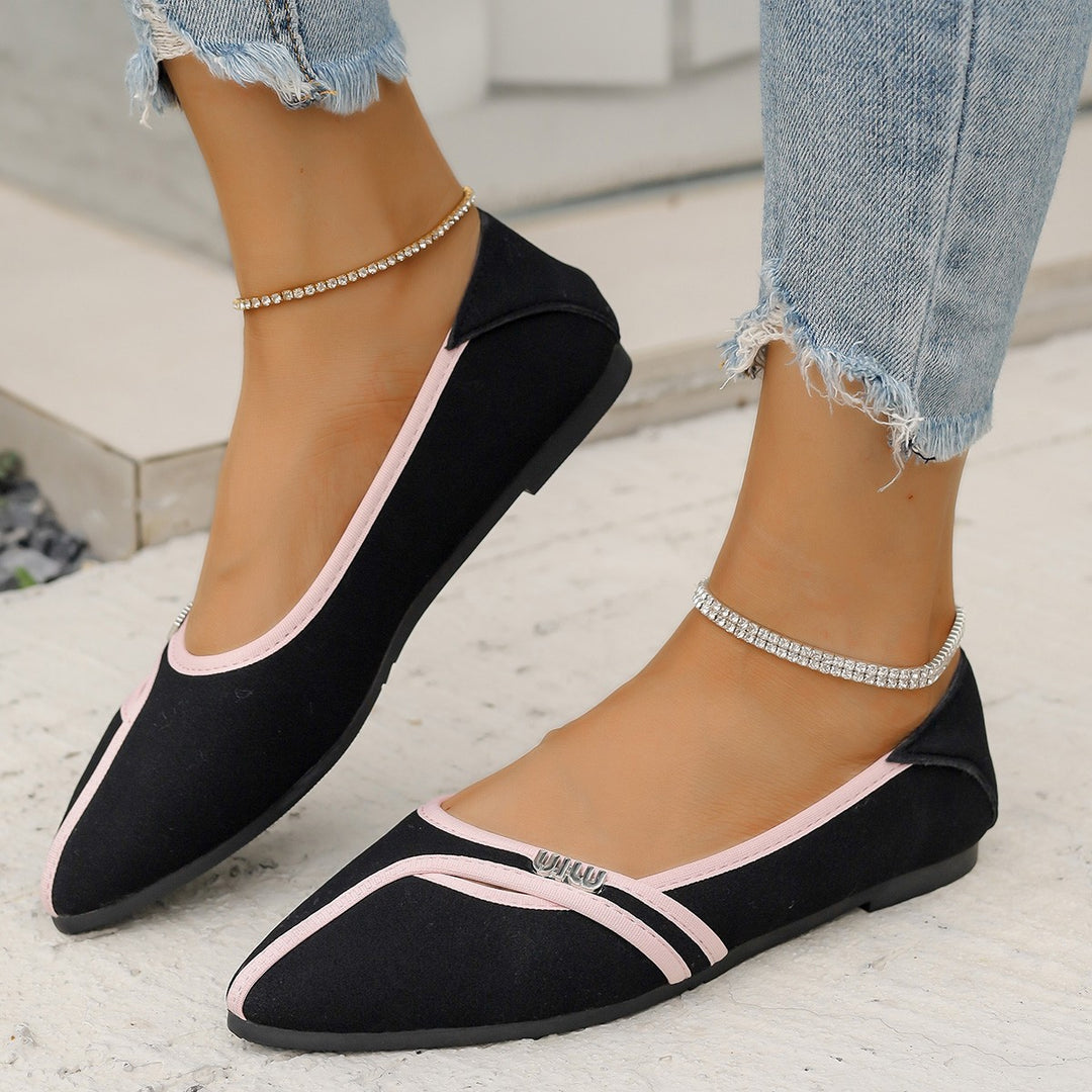Dame spidse ballerinaer med elegante detaljeudsmykninger Stilla
