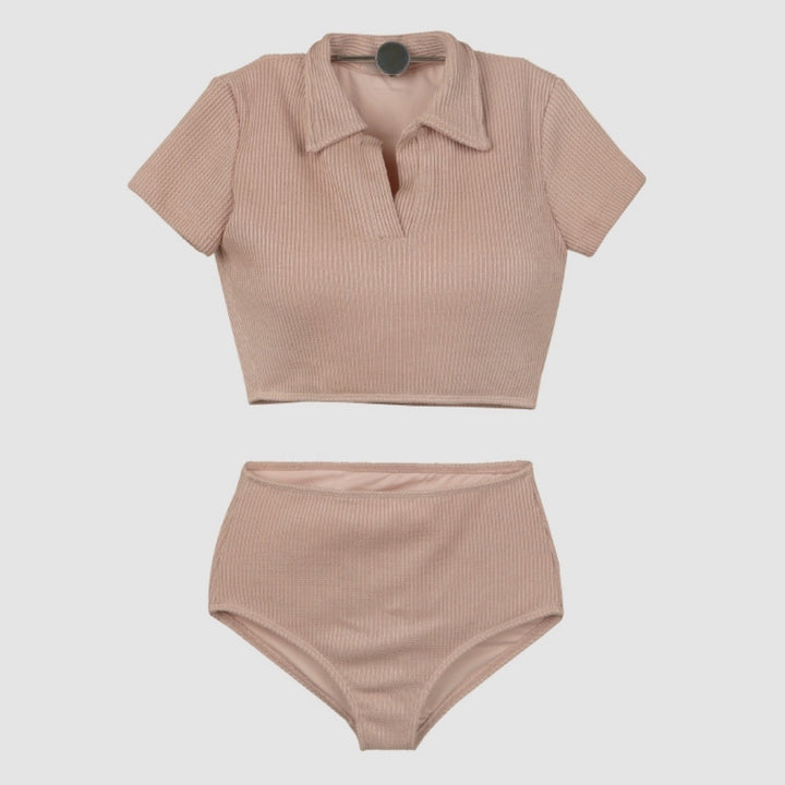 Dame modelleret bikini-sæt med højskåret bukser og polo-lignende top Stilla