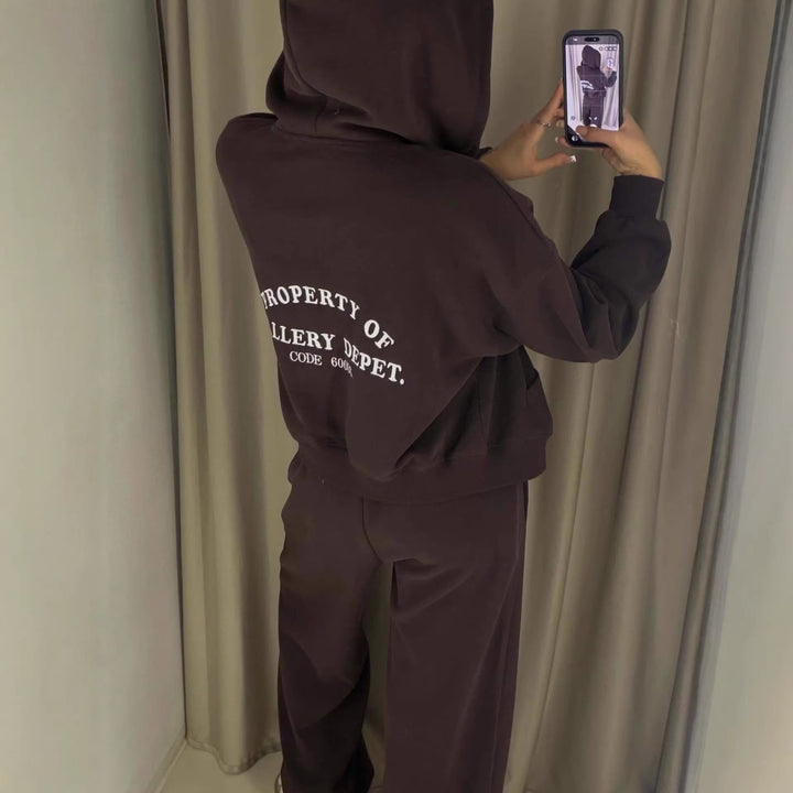 Dame fashionable sweat suit sæt med høj bærekomfort og afslappet pasform Stilla