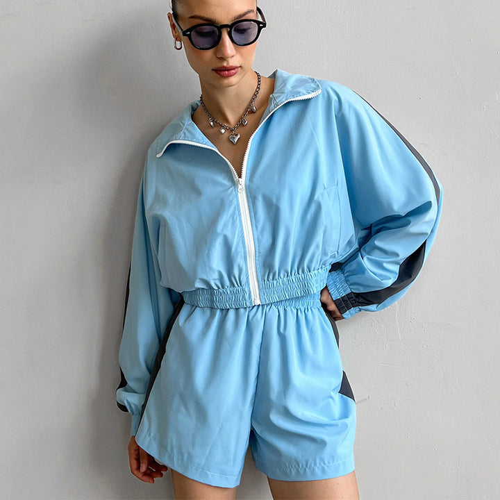 Kvindernes sporty jumpsuit med højt krave og elastisk talje Skovae