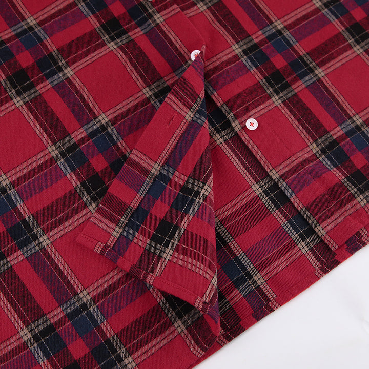 Dame Karo-bluse i afslappet oversized-stil med lange ærmer og knapdetaljer Stilla