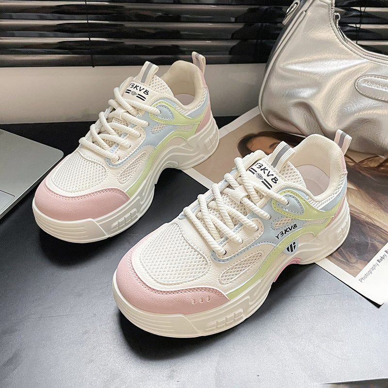 Dame Sporty Komfort-sneakers med åndbar mesh-overflade og dæmpende fodseng Stilla