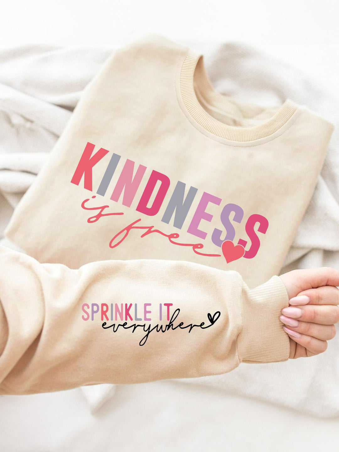Kvinders sweatshirt med inspirerende tekst og komfortabel pasform Skovae