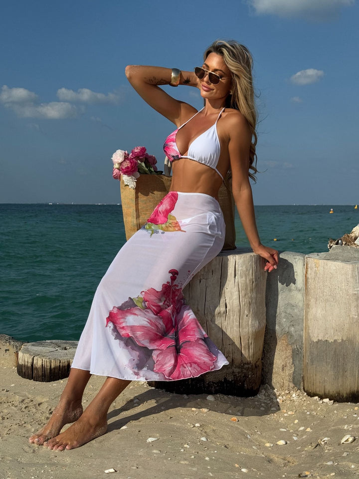 Dame Strandkjole med florale printdetaljer og let, flydende stof Stilla