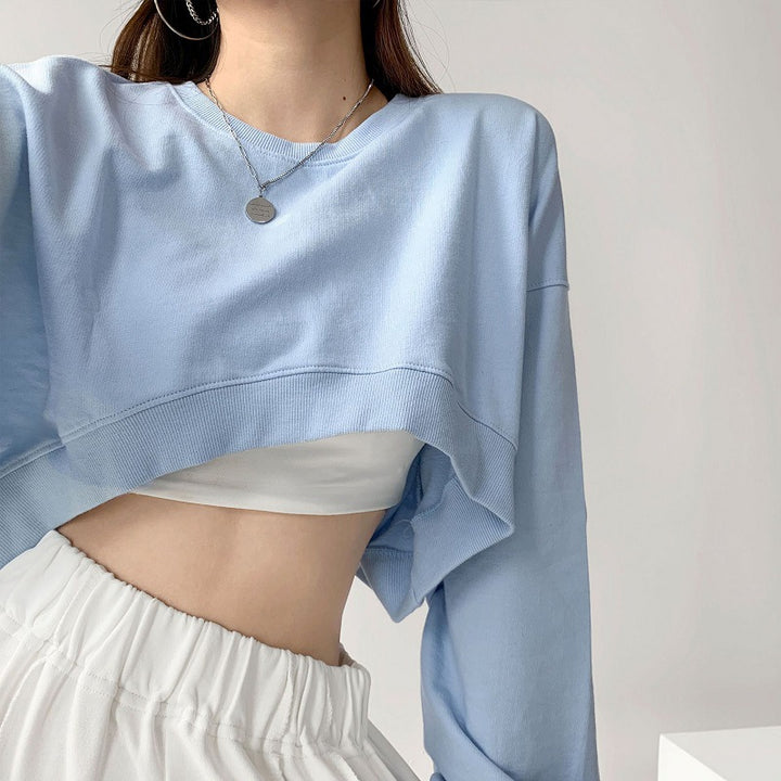 Kvinders afslappede crop sweatshirt med løse ærmer og moderne snit