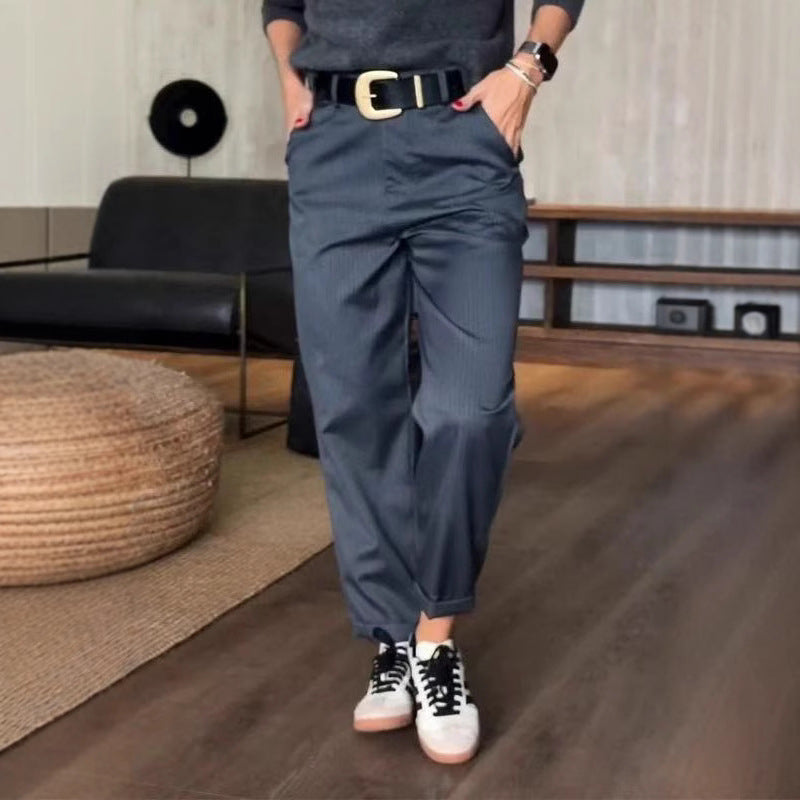 Dame klassisk chinos med bred ben og elegant pressefold Stilla