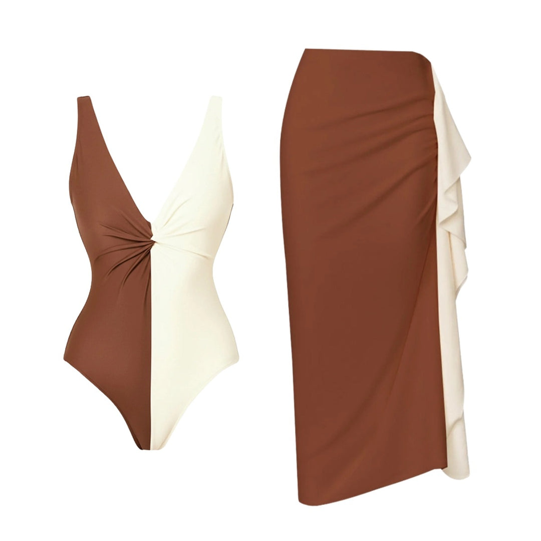 Dame Bikiniset med elegant drapering og moderne omslagsskjørt Skovae